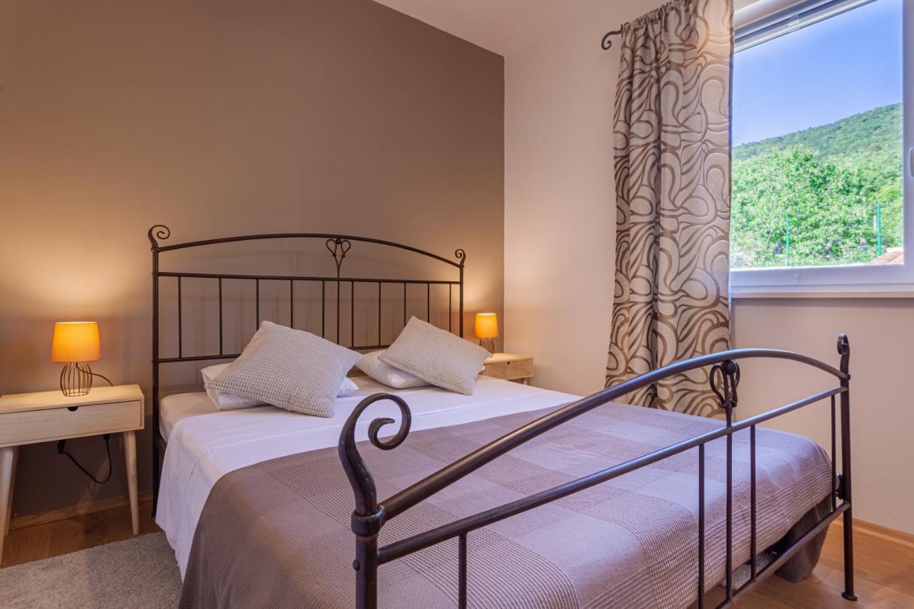 Apartment Leni Đảo Đảo Cres Ngoại thất bức ảnh
